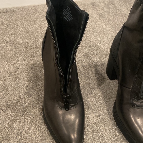 Alexander Wang leather Boots - Picture 5 of 6